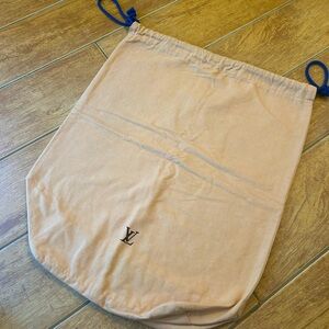 Louis Vuitton Authentic Tan Drawstring Dust Bag